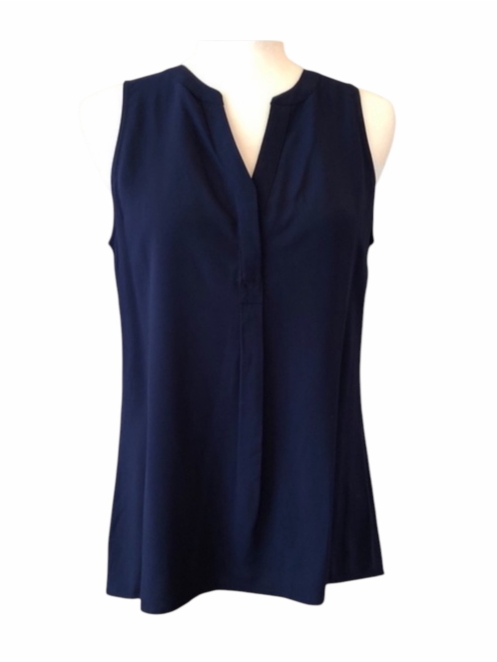 Crown & Ivy Sleeveless Top NWT
